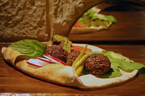 Yalla Falafel 1
