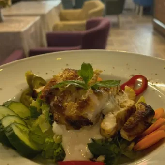 Valens Cafe Restaurant