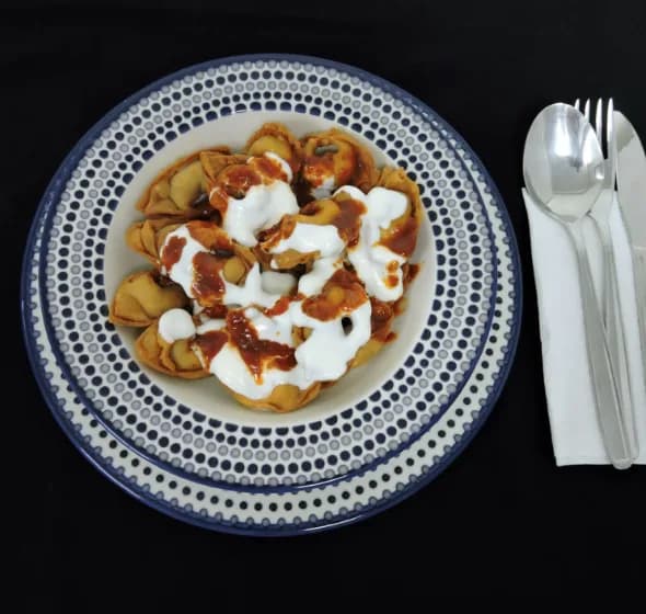 NUNU MANTI &CAFE 3